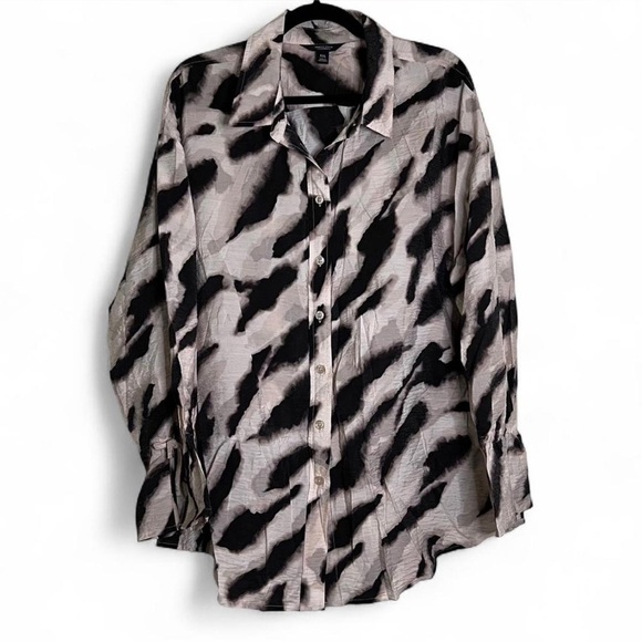 Simply Vera Cheetah Print Blouse XXL Oversized Flowy Button-Up Top - Picture 1 of 6